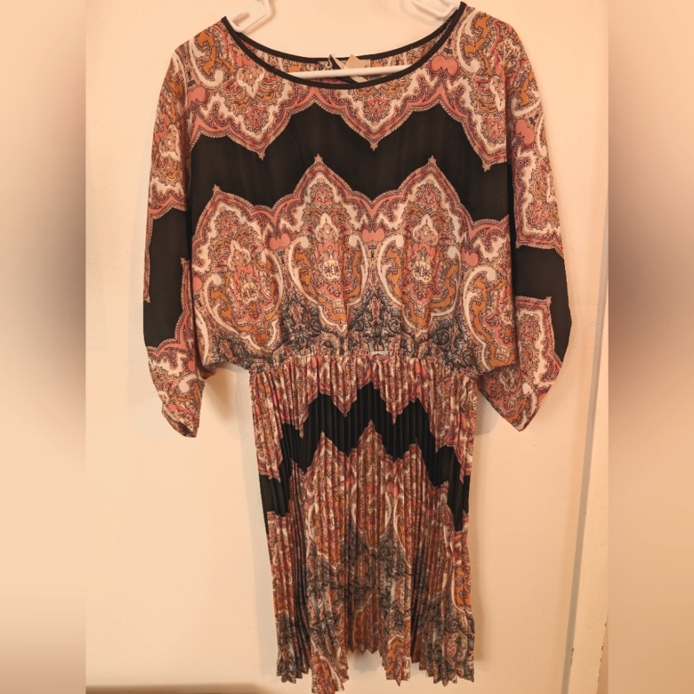 3 For $12 Clearance Fleur Wood 3/4 Sleeve Pattern‎ Dress